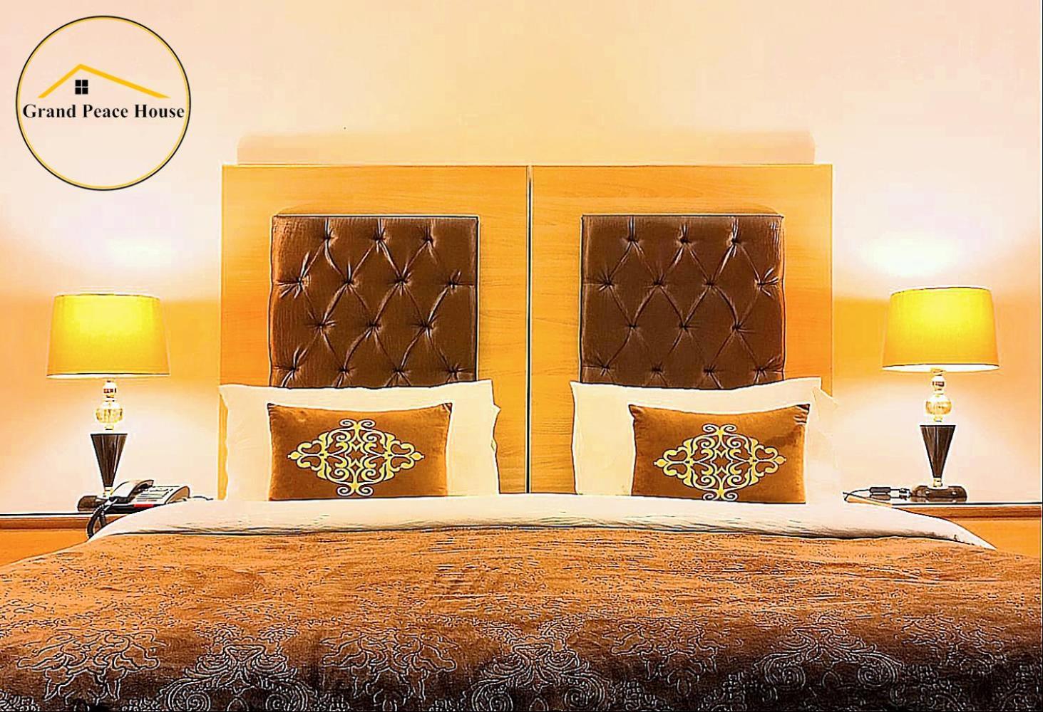 Grand Peace House I Bed & Breakfast อิสลามาบัด ภายนอก รูปภาพ